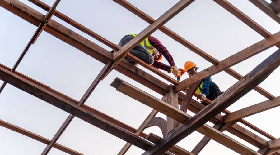 Professional gutter cleaning services in Fairland, IN